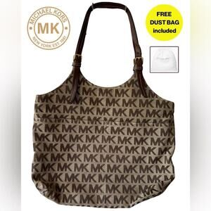 MICHAEL KORS🌟 Signature MK Logo Shoulder Bag with Golf Buckled Straps